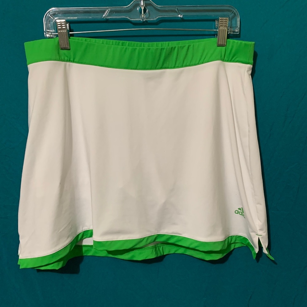 Adidas skort NWOT